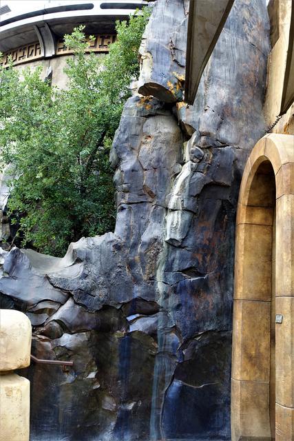 DISNEYLAND ~ STAR WARS: GALAXY'S EDGE, LA GUIA - Blogs de USA - SAVI'S WORKSHOP HANDBUILT LIGHTSABERS: Montando nuestro sable láser (22)