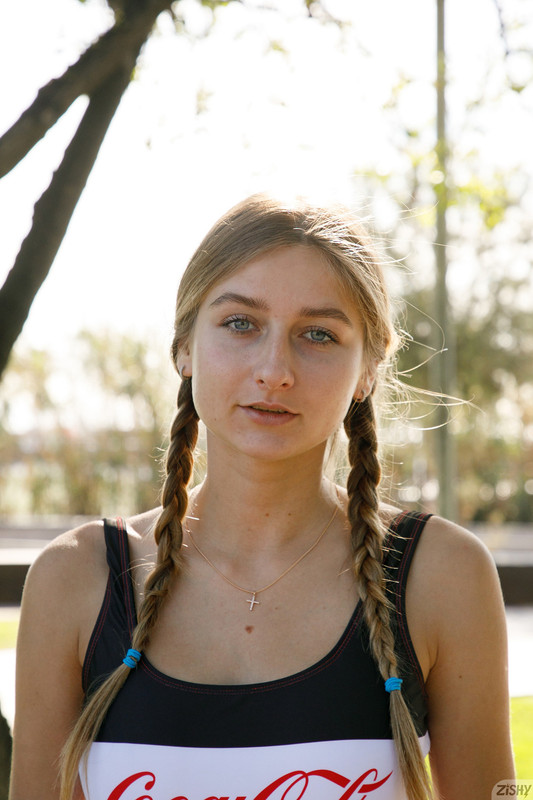 full_002_9967115425131948