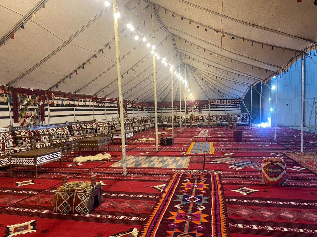 تأجير خيام