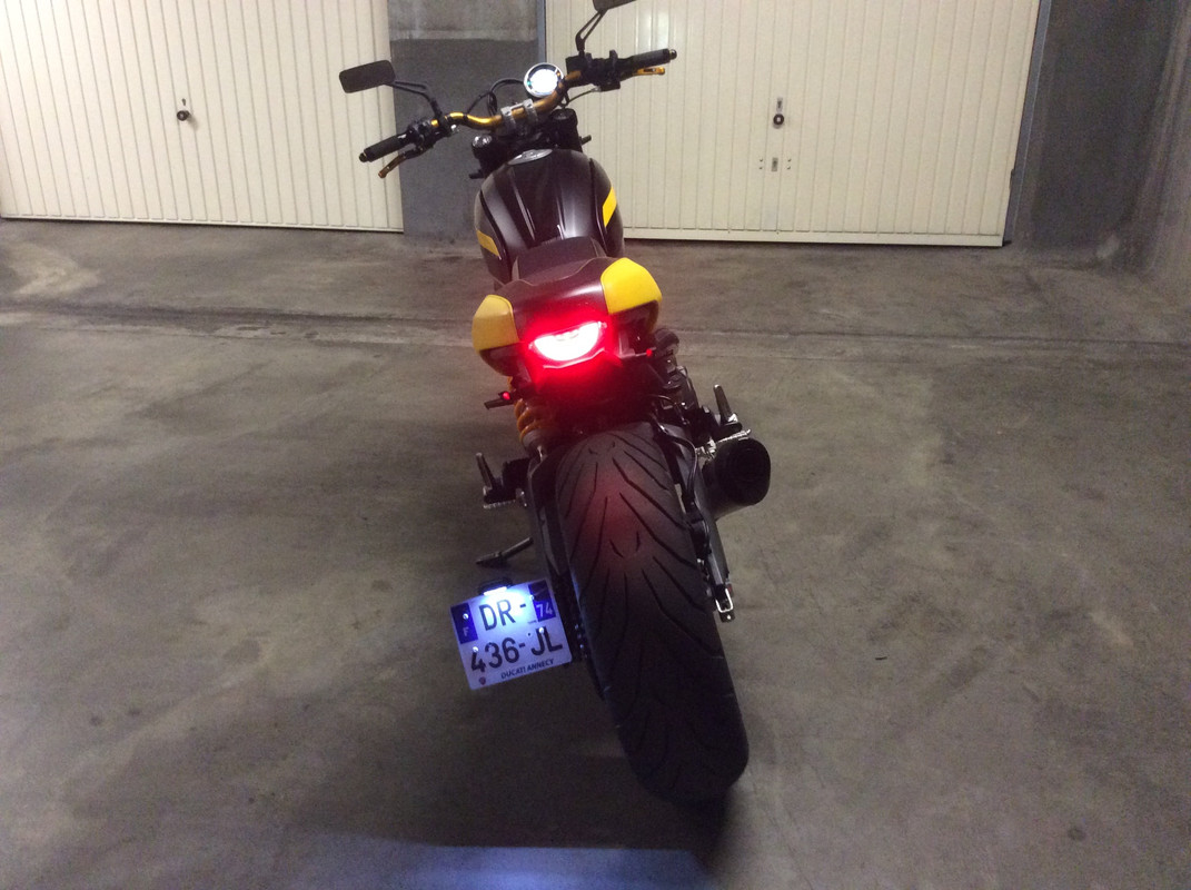 ducati scrambler  (1)