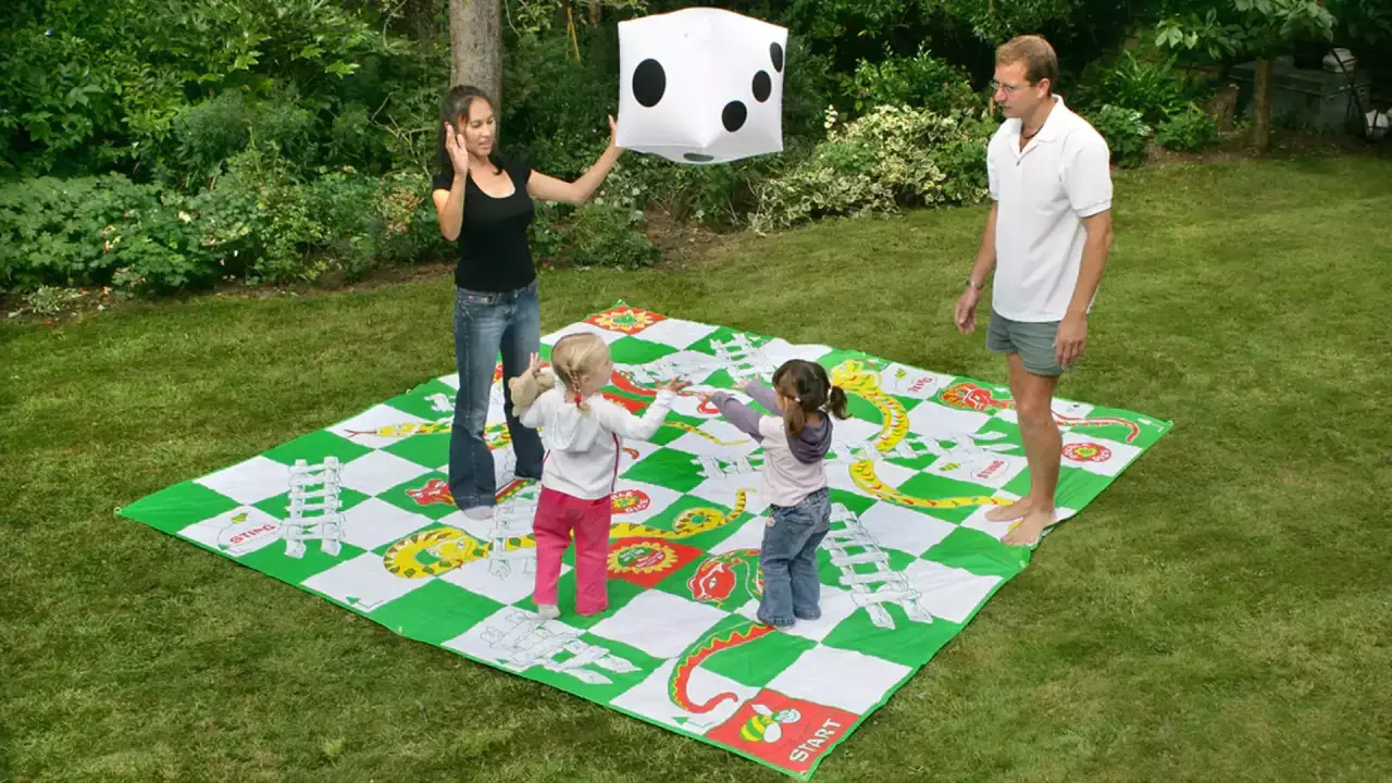 Giant Board Games (Chess, Jenga, Connect 4)