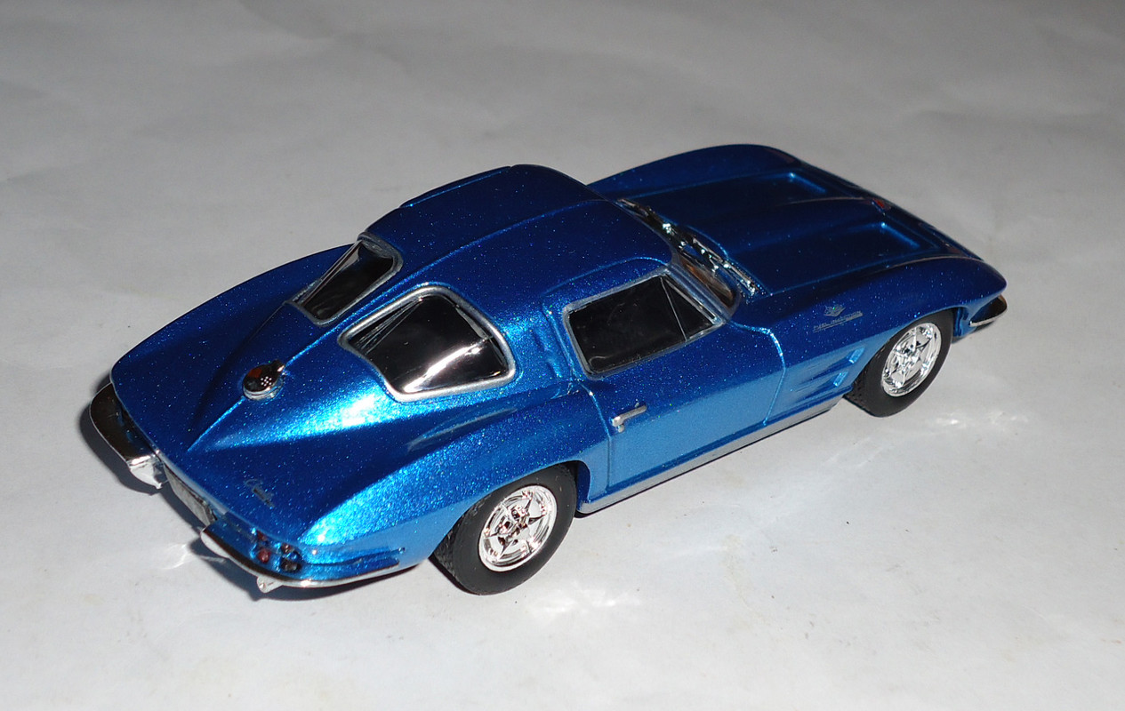 Chevrolet-Corvette-Sting Ray