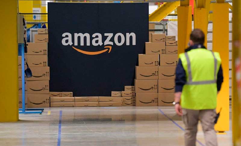 amazon licenzia in massa