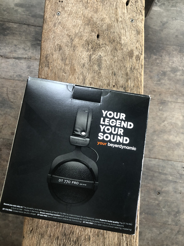 10E06D87-A9D1-4A1D-8A62-29D961D4A1EE