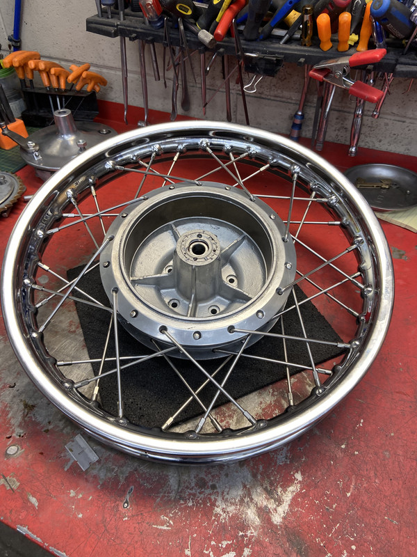 6D906E0C-47B3-479B-8A6A-27B04C8748A4