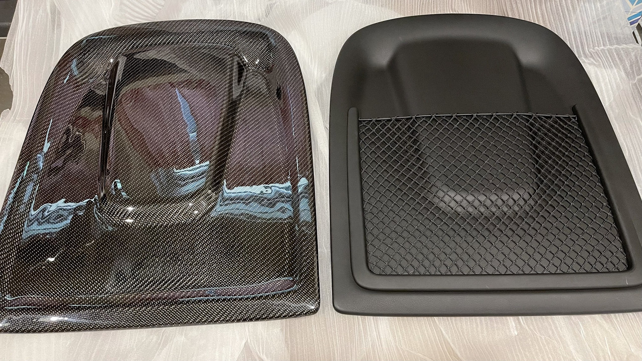 CarbonFieber_Seatback_04