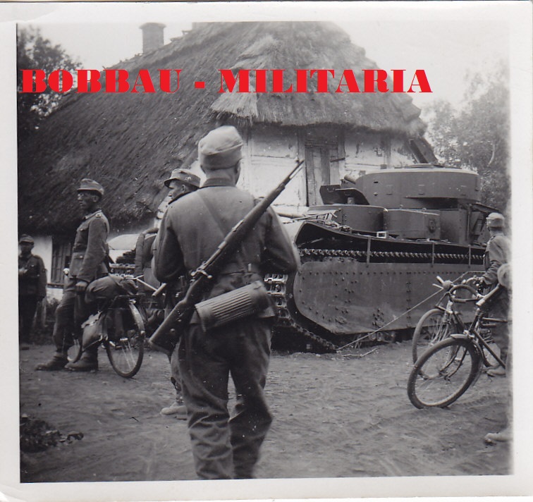 Wehrmacht Gebirgsjäger erbeuteter russischer Meh