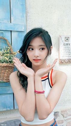 9960175969afa7fd9b90954d3d446ee4