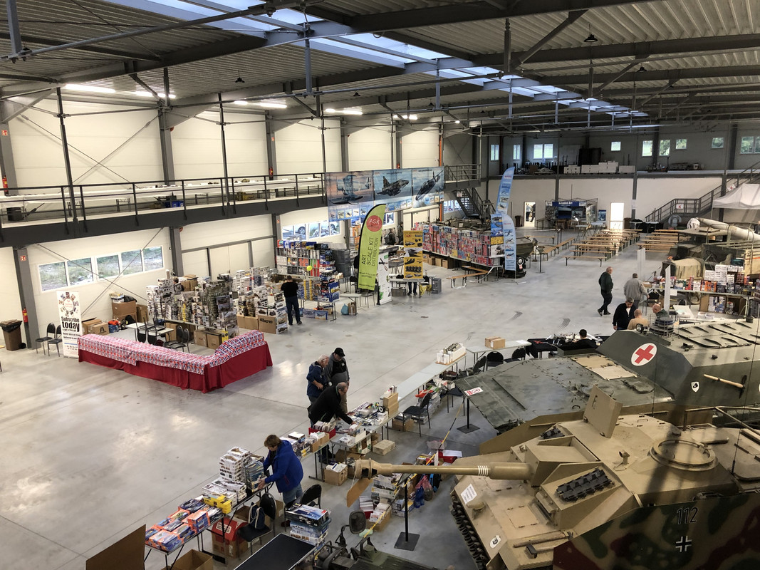 3B3BB3DB-1992-4183-954D-4E97CFA478E8