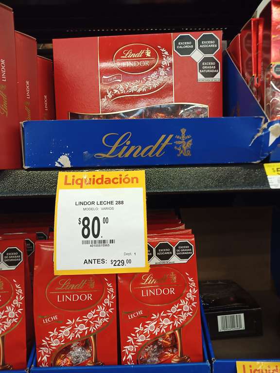 Walmart: Chocolates lindor lindt 
