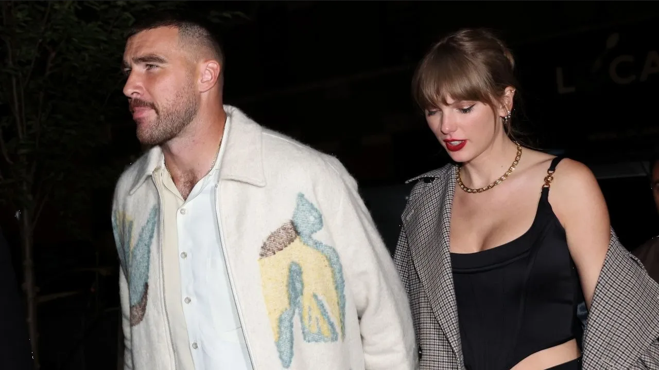 Travis Kelce y Taylor Swift pasean tomados de la mano ¿confirman su noviazgo?
