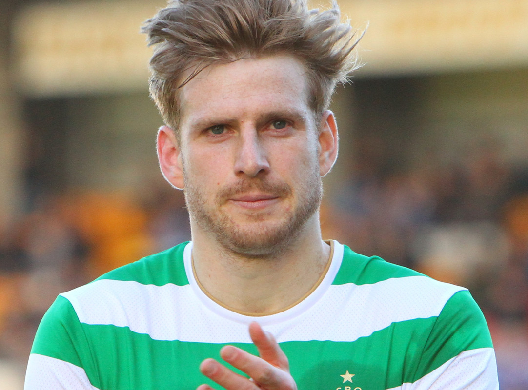 Classify & place Scottish footballer Stuart Armstrong