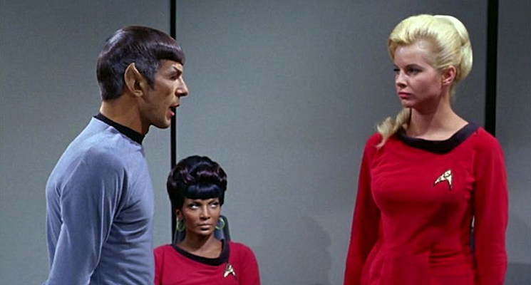 TAKING-PELHAM-CAROLYN-NELSON-STAR-TREK-FOTOR.png