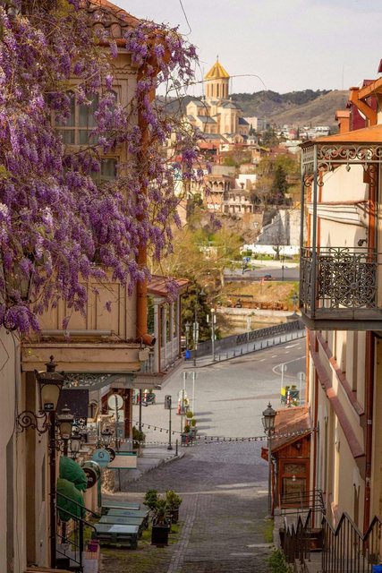 Dzyun Tovli, petite ruelle jolie.
