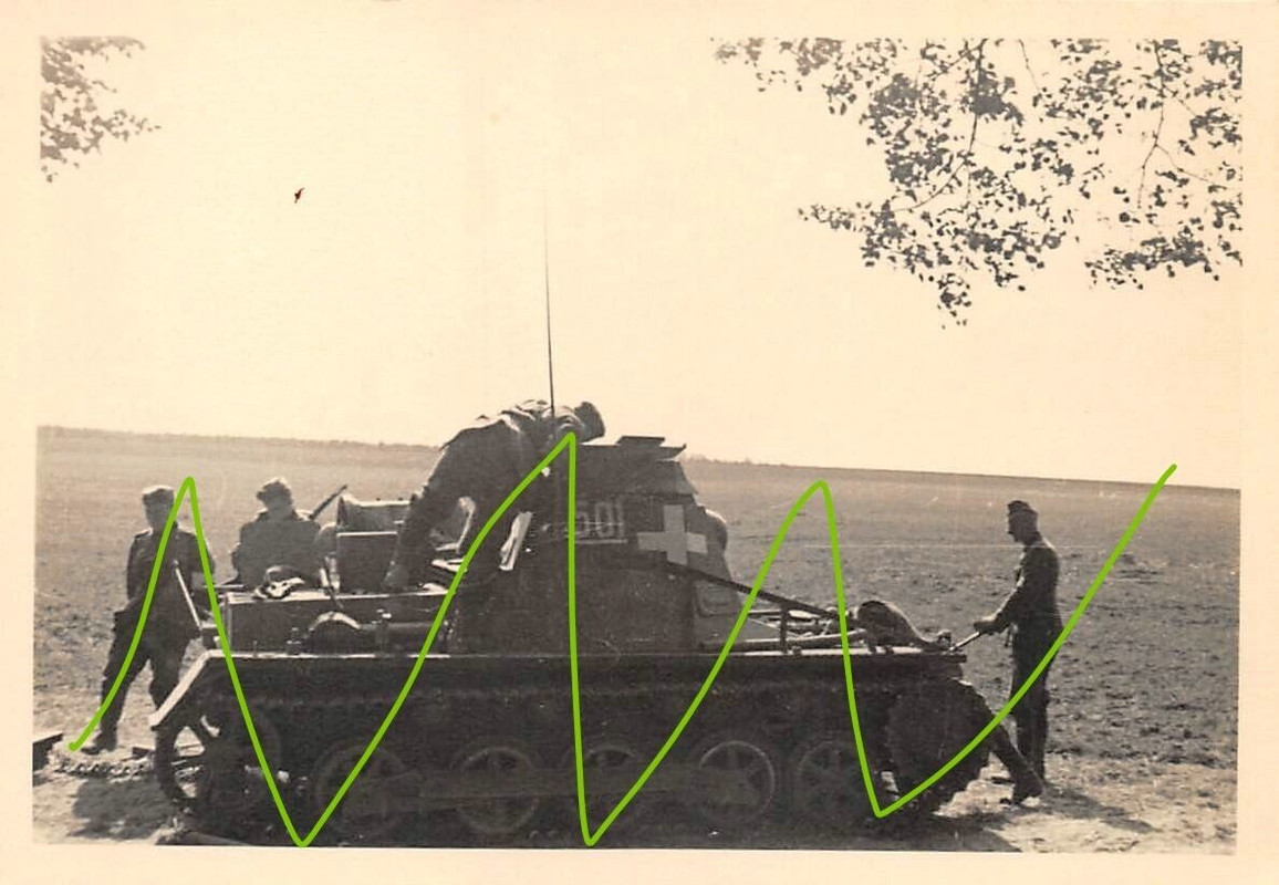 Foto Deutscher Tank Panzerkampfwagen I. vor Warschau Polen (D37300)
