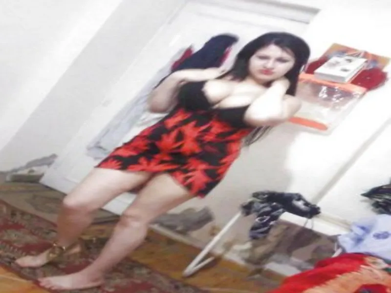 صور شراميط,صورى,صور تجسس,صور محارم,زوجة شرموطة,لبوة,صور عارية,