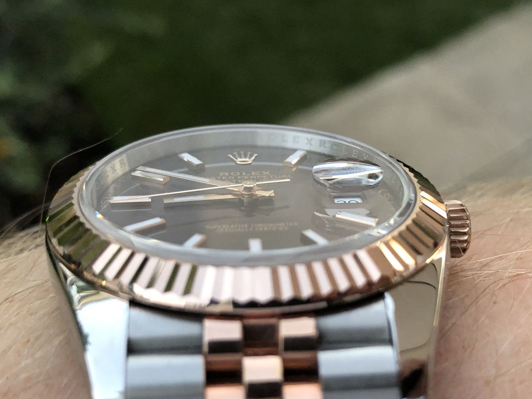 E07390BD-8EDC-42A2-95EC-D4472F58B6DB