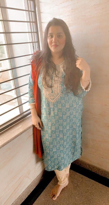 photo 6201807513162812448 y