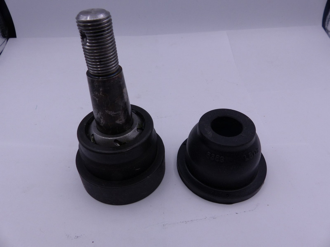 MOOG BALL JOINT K924