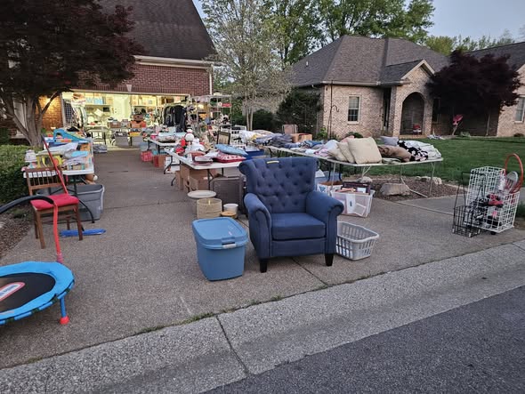 Free Furniture