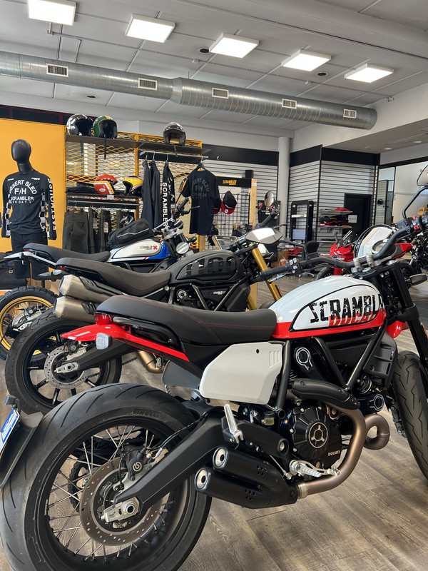 F25EBBA9-37DB-4240-B9C4-99C08EC8298D