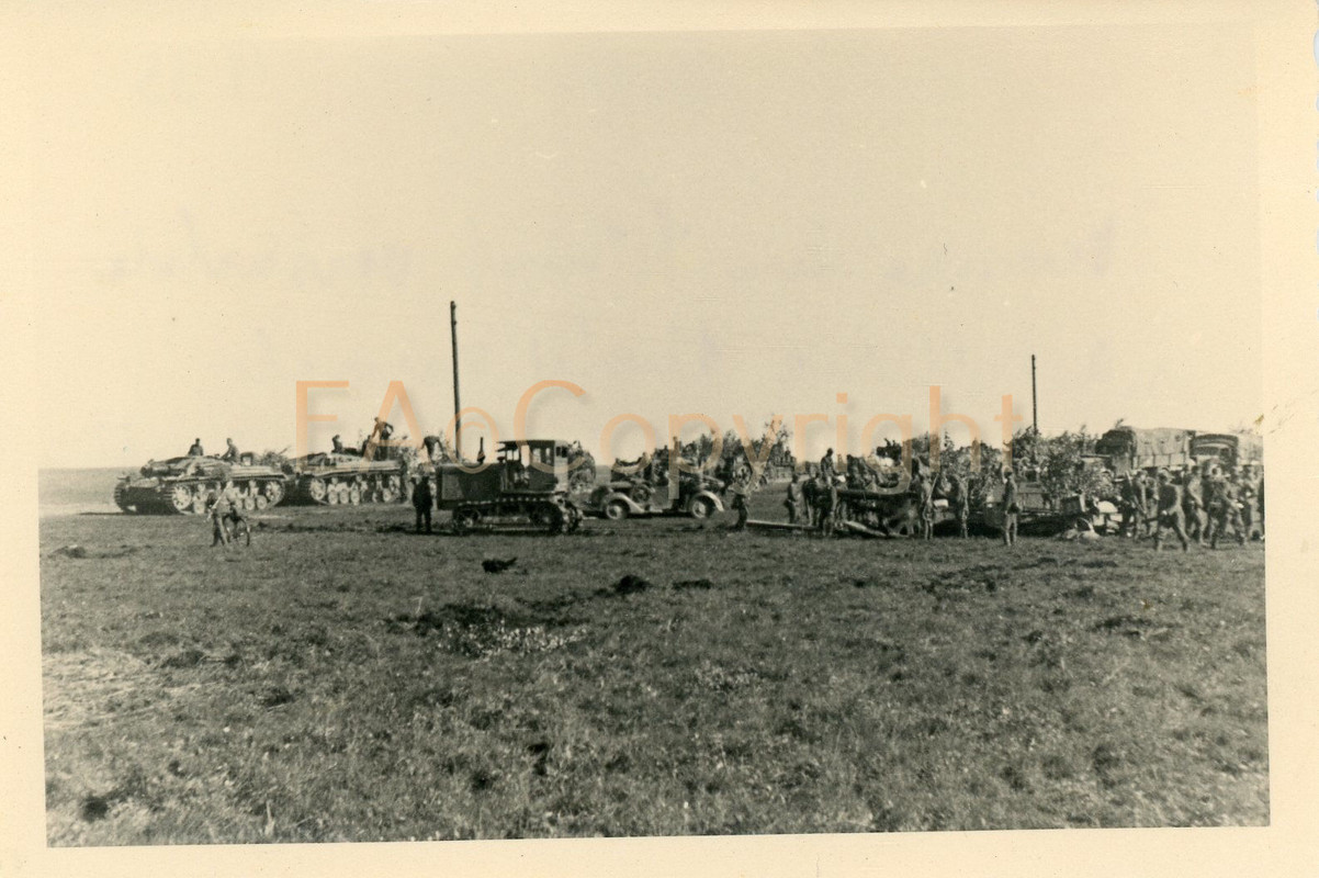StuG Traktor Zugmaschine Sturmgeschütz Russland 