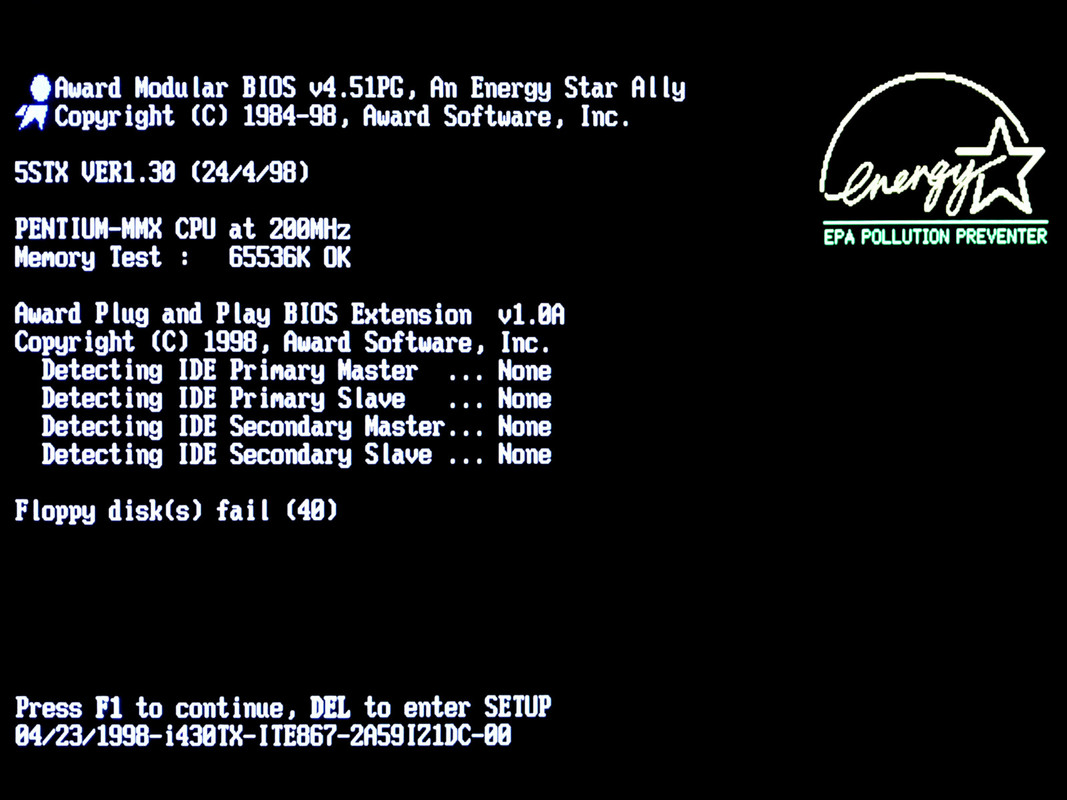 Intep-Pentium-MMX-200-POST.jpg