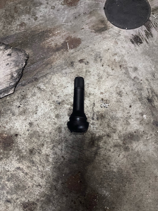 52285A38-9CAA-4B97-B64B-D5768041E41B