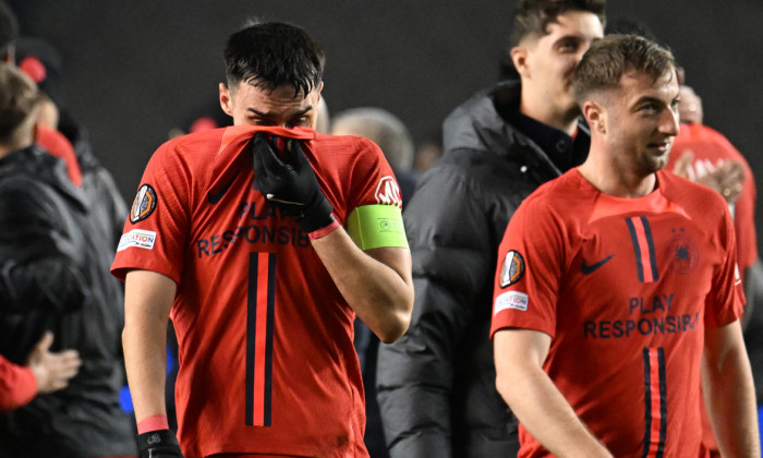 MjAmaGFzaD0yOTg4MmQ2ZTM2Mzg4MzJjNTVhNjZlZGZhYTU3NTBlMg==.thumb (1)