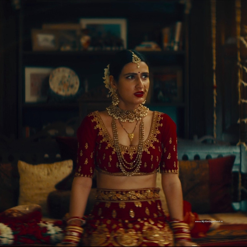 first-night-scene-of-fatima-sana-shaikh-in-ajeeb-daastaans-2022