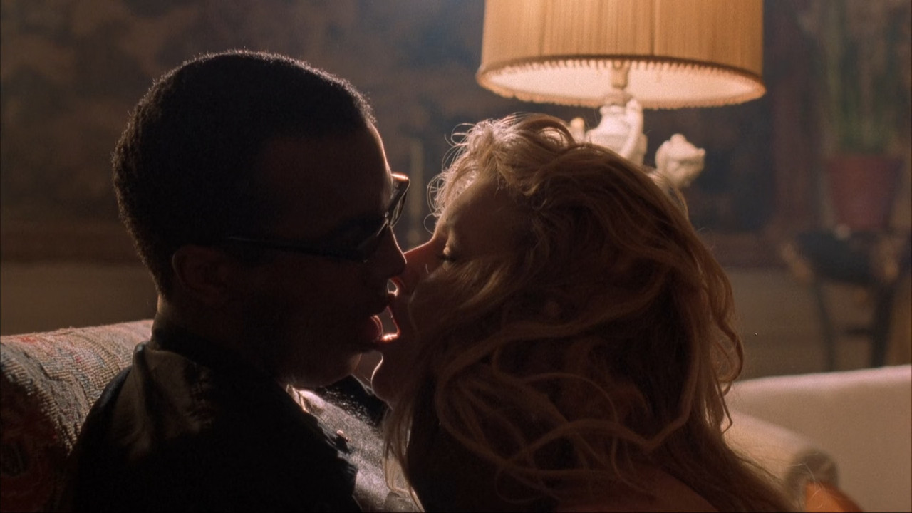 King of New York 1990 (1080p x265 10bit Tigole).mkv_snapshot_00.