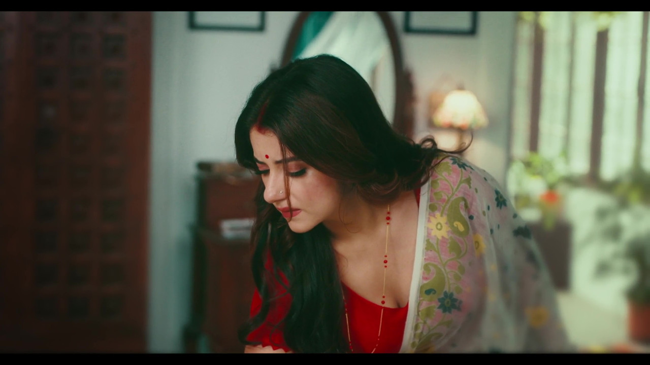 vlcsnap-2025-04-16-23h04m11s768