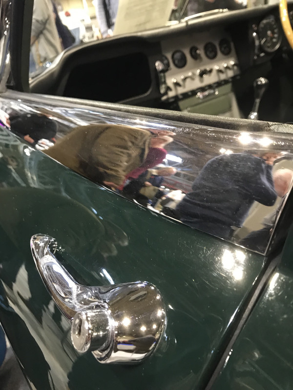 Y?%%O6QfG2lyLqchL SA