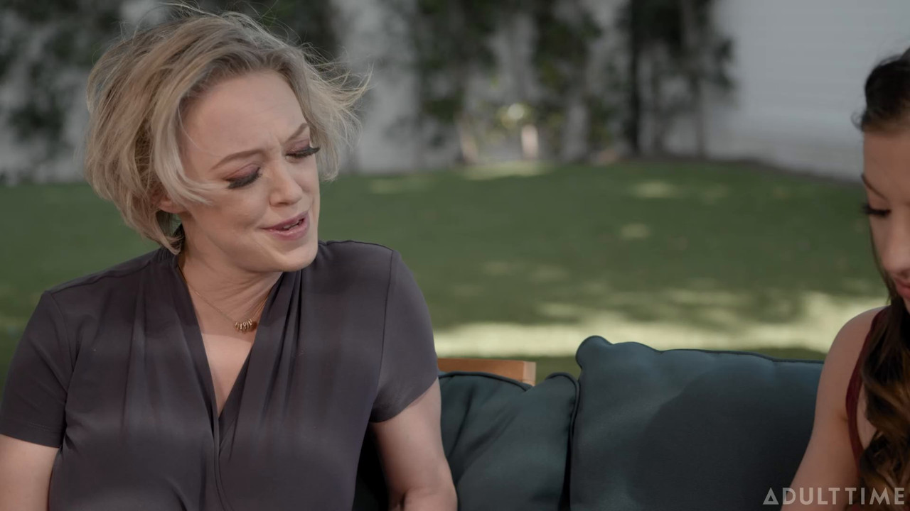 Dee Williams Spencer Bradley - The Spare Room - ADULTTIME.mkv.0003