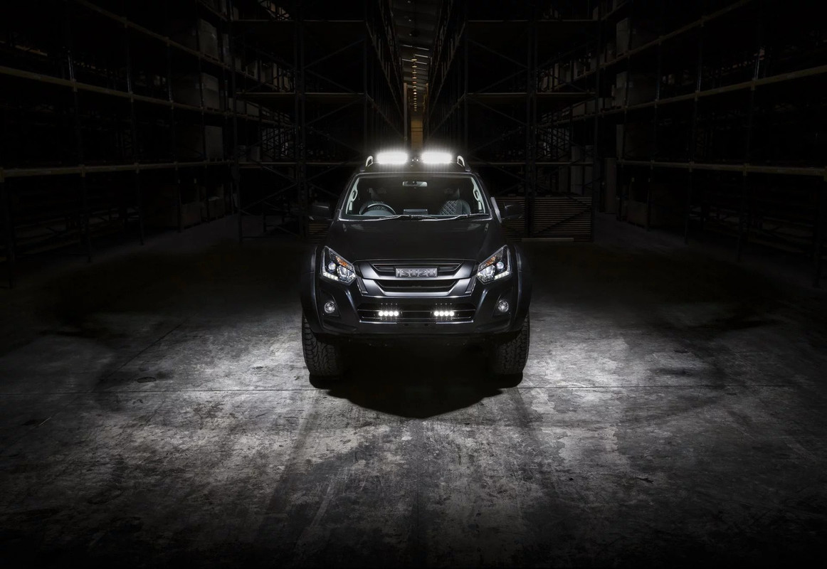 Isuzu D-Max Arctic Trucks Stealth (15)