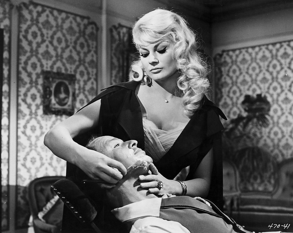 anita_ekberg_mb78