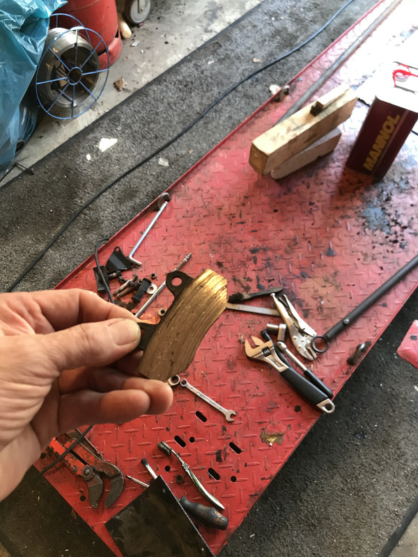 E54DF6C7-7F2A-4CE3-B886-CE0F258C9C63