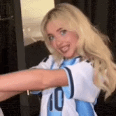 Sabrina-Carpenter-Argentina.gif