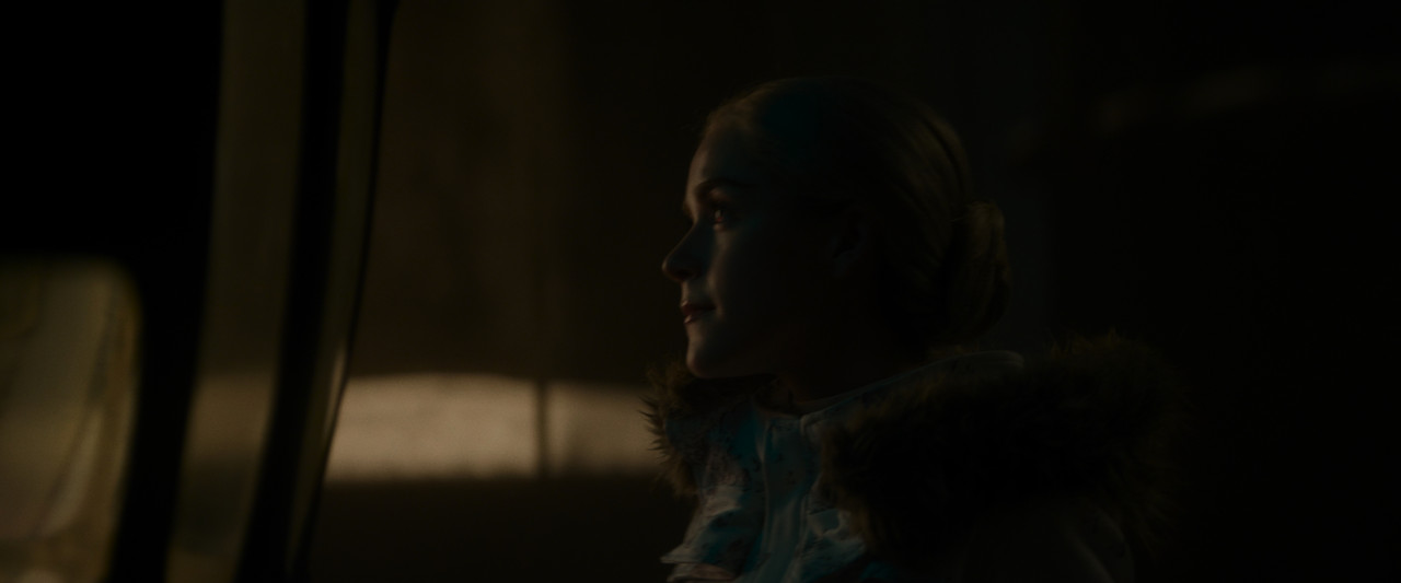 (Viietsub) Red.One.2024.MULTi.VF2.HDR.2160p.WEB.H265-FW.mkv_snapshot_00.43.48.000