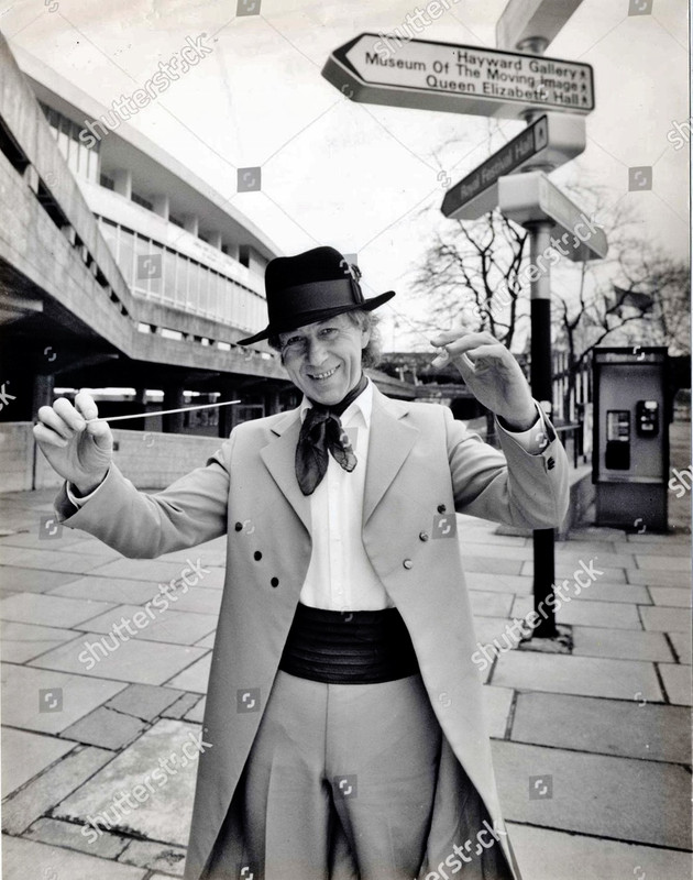 January 29, 1990 London (1008x1280)