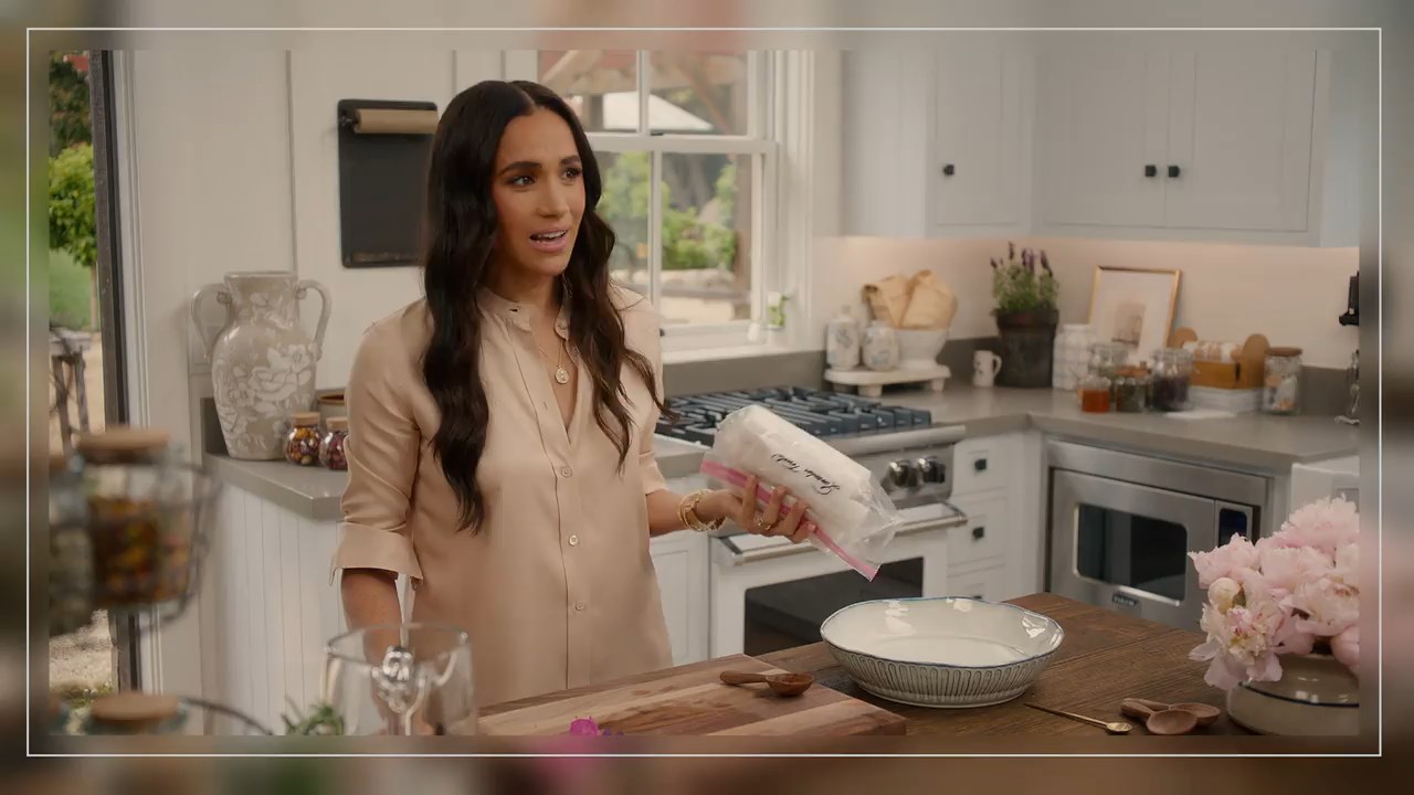 With Love, Meghan (2025) Season 1 [Hindi + English] WebRip 480p 720p ESub - Complete Screenshot