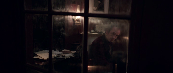 90727635_vlcsnap-2018-12-11-18h44m55s65