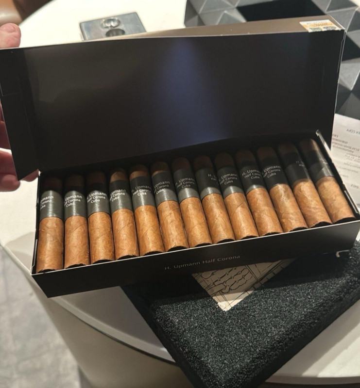 imageedit_0_8147067728