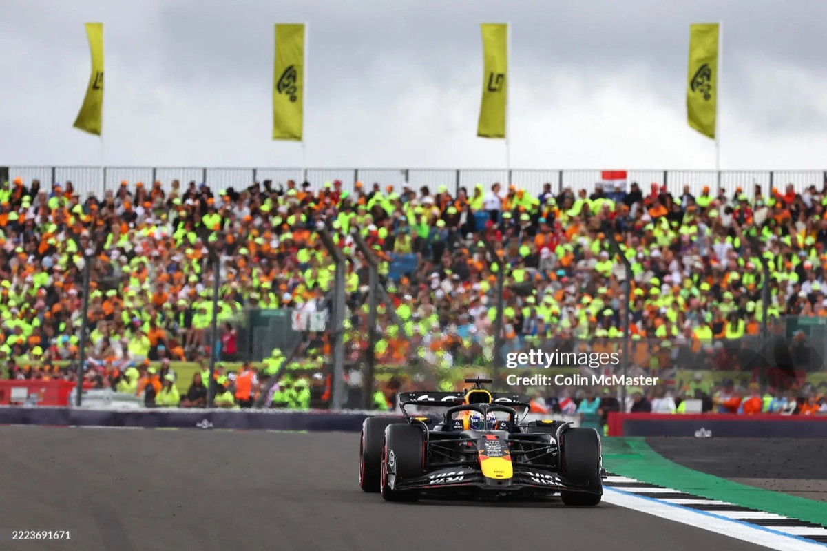 スクリーンショット_6-7-2025_8139_media.gettyimages.com