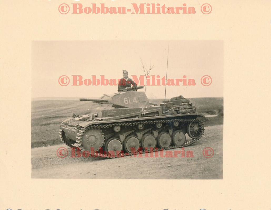 E95 Frankreich Wehrmacht Panzerkampfwagen II Turmnummer 6L4 Kommandeur Antenne