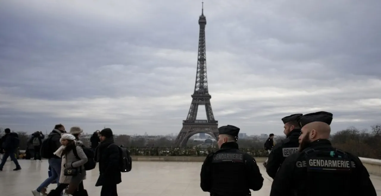 Atacante de París pertenece al Estado Islámico: Fiscalía de Francia