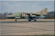 19 GvAPIB Mig-27D Yellow 11_61912556190 (5)