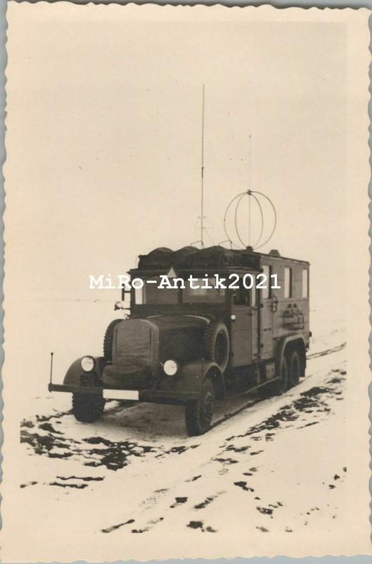 !!!Lkw mit großer Funkantenne, Funker