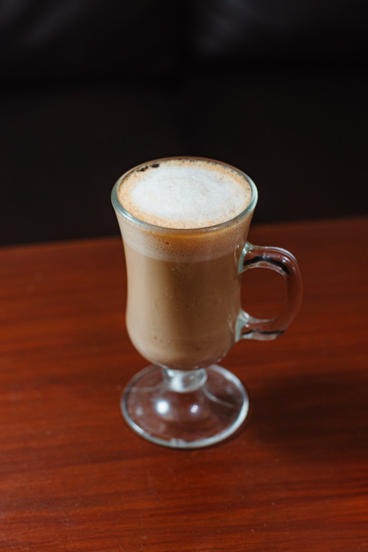 Espresso cremoso preparado no Spazzio Café