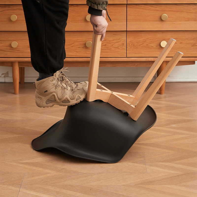 Pieds en bois massif